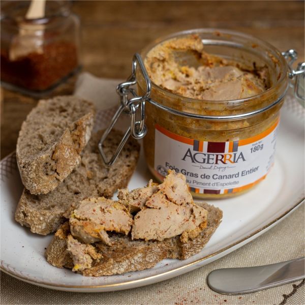 Foie Gras de Canard Entier Mi-cuit au Piment d'Espelette Foie Gras de Canard Entier Mi-cuit au Piment d'Espelette